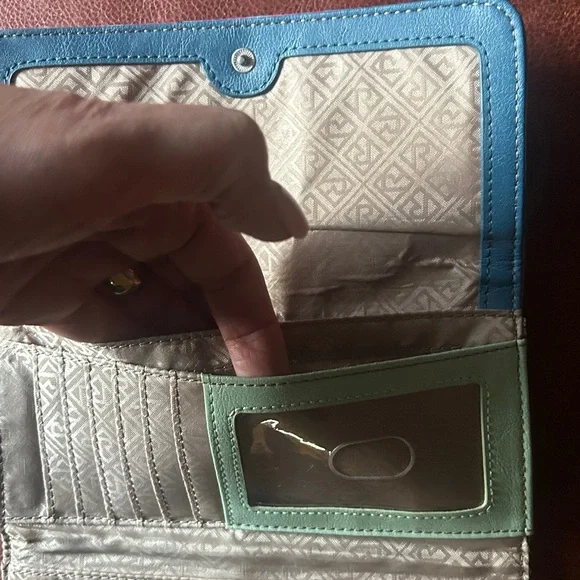 Relic Sweetheart Wallet - Picture 4 of 10